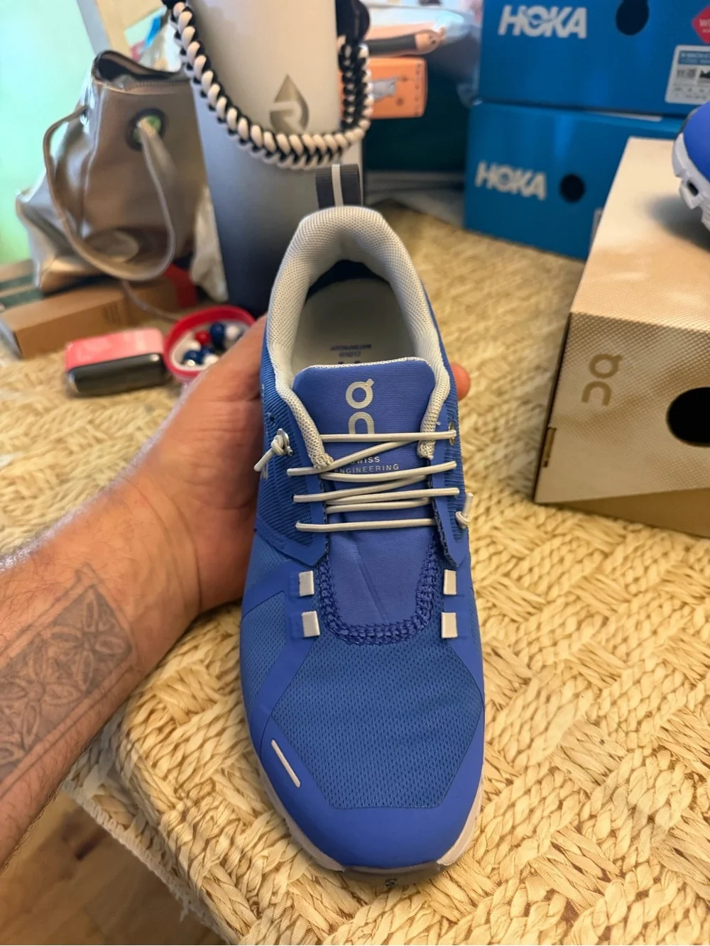On Running lightweight athletic