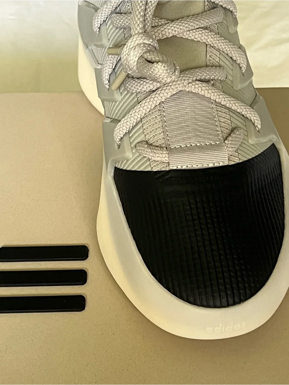 adidas clean white