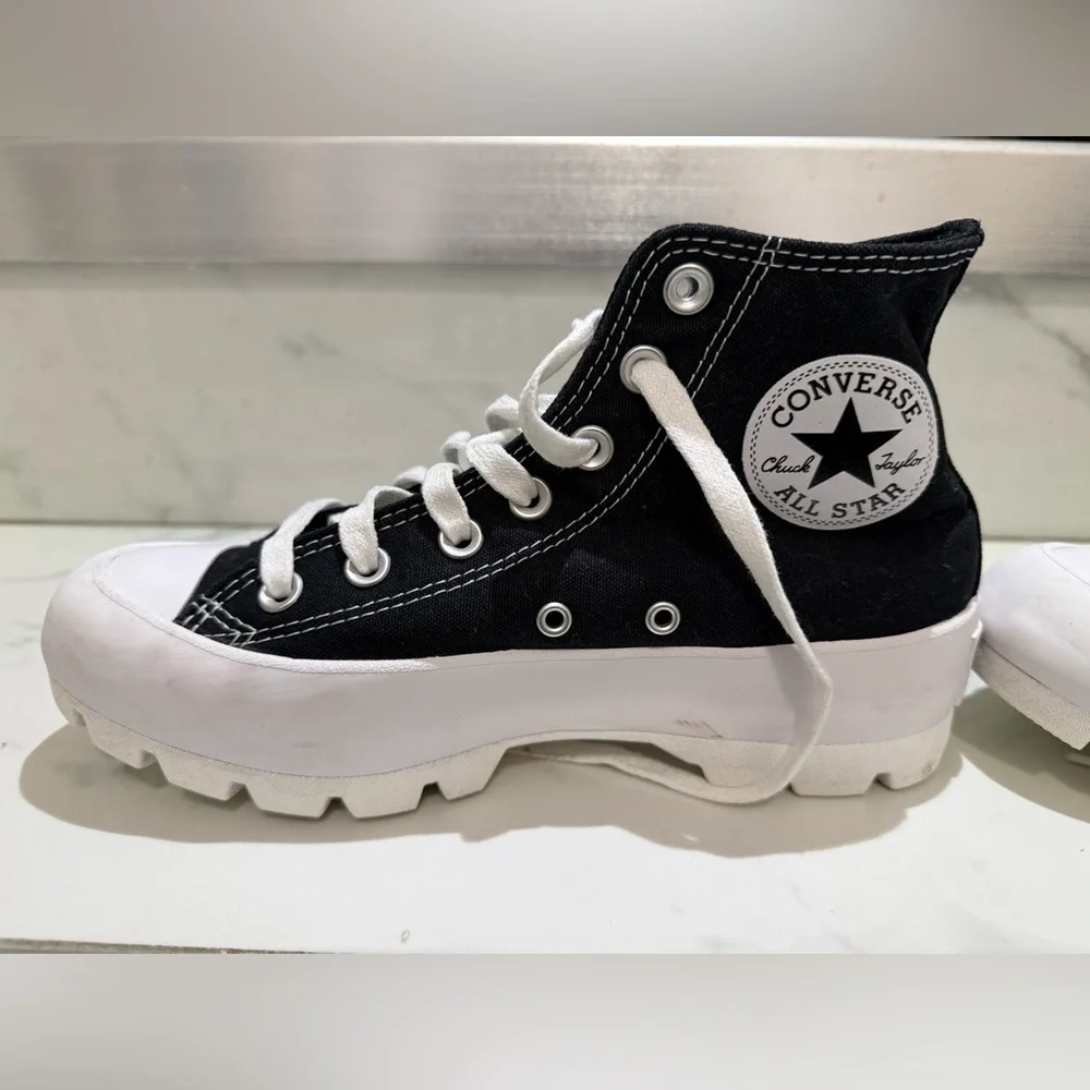 Converse classic sneakers logo