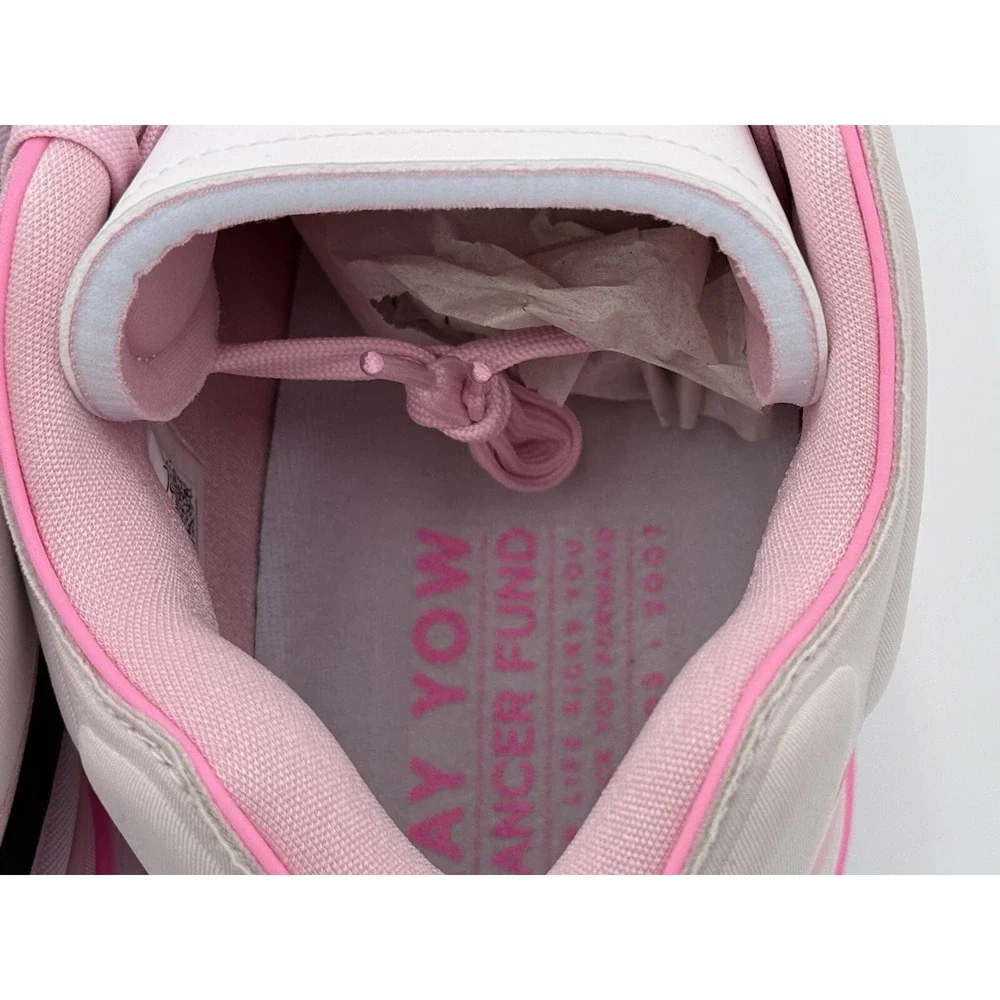 Nike includes box
