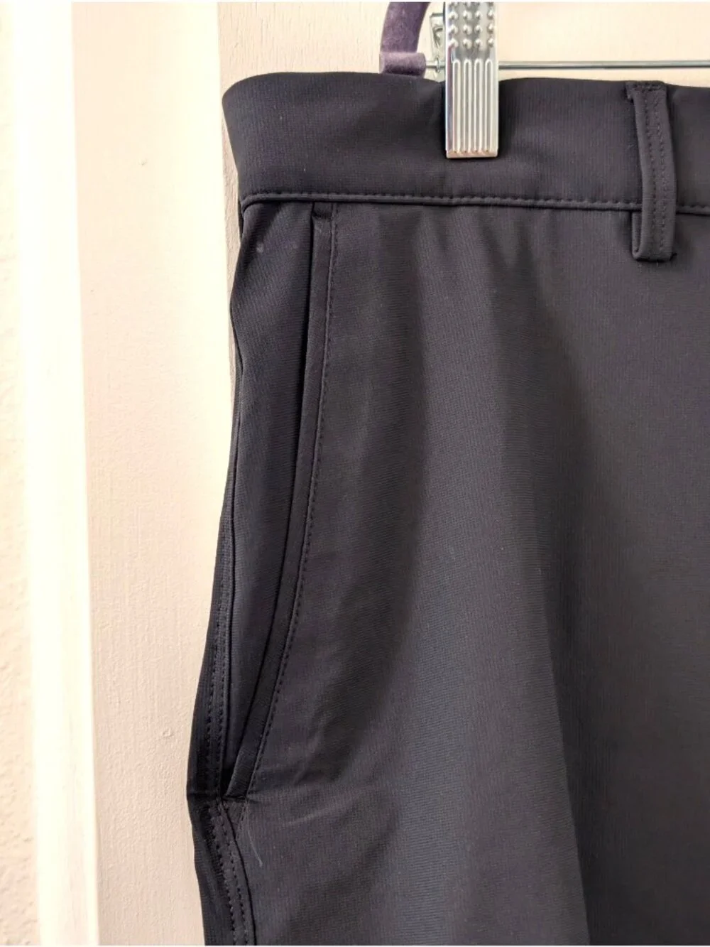Greg Norman Performance Stretch Black Shorts Size 40 Nylon Blend UPF Sun Protect