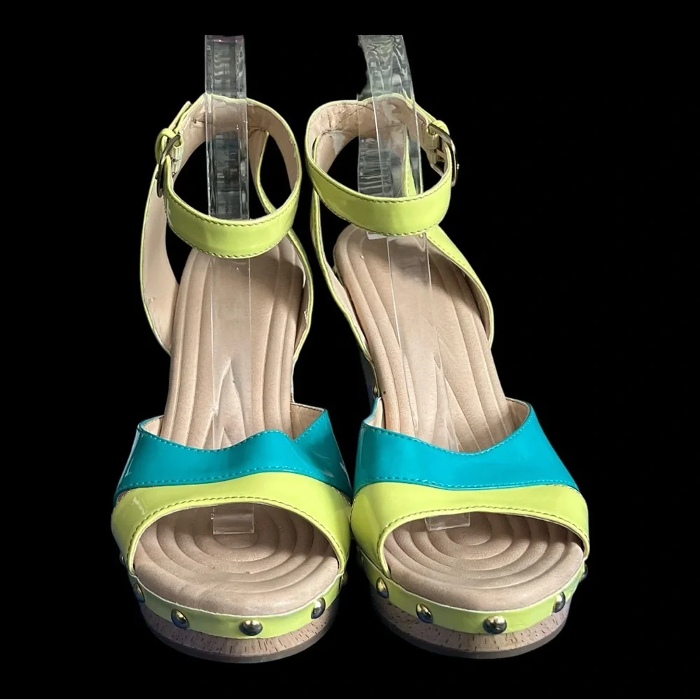 ISOLA Madalen Platform Sandal Heel Sz 9.5 Wood Grain Yellow Aqua Gold Ankle Open