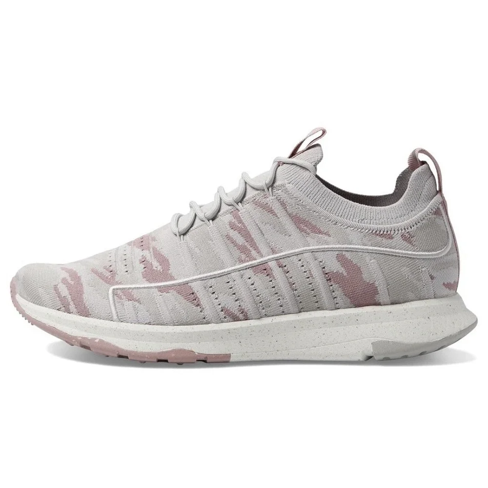 FitFlop VITAMIN‎ FF E01 Knit Sports Sneakers Trainers Size 6 PINK SKY MIX CAMO