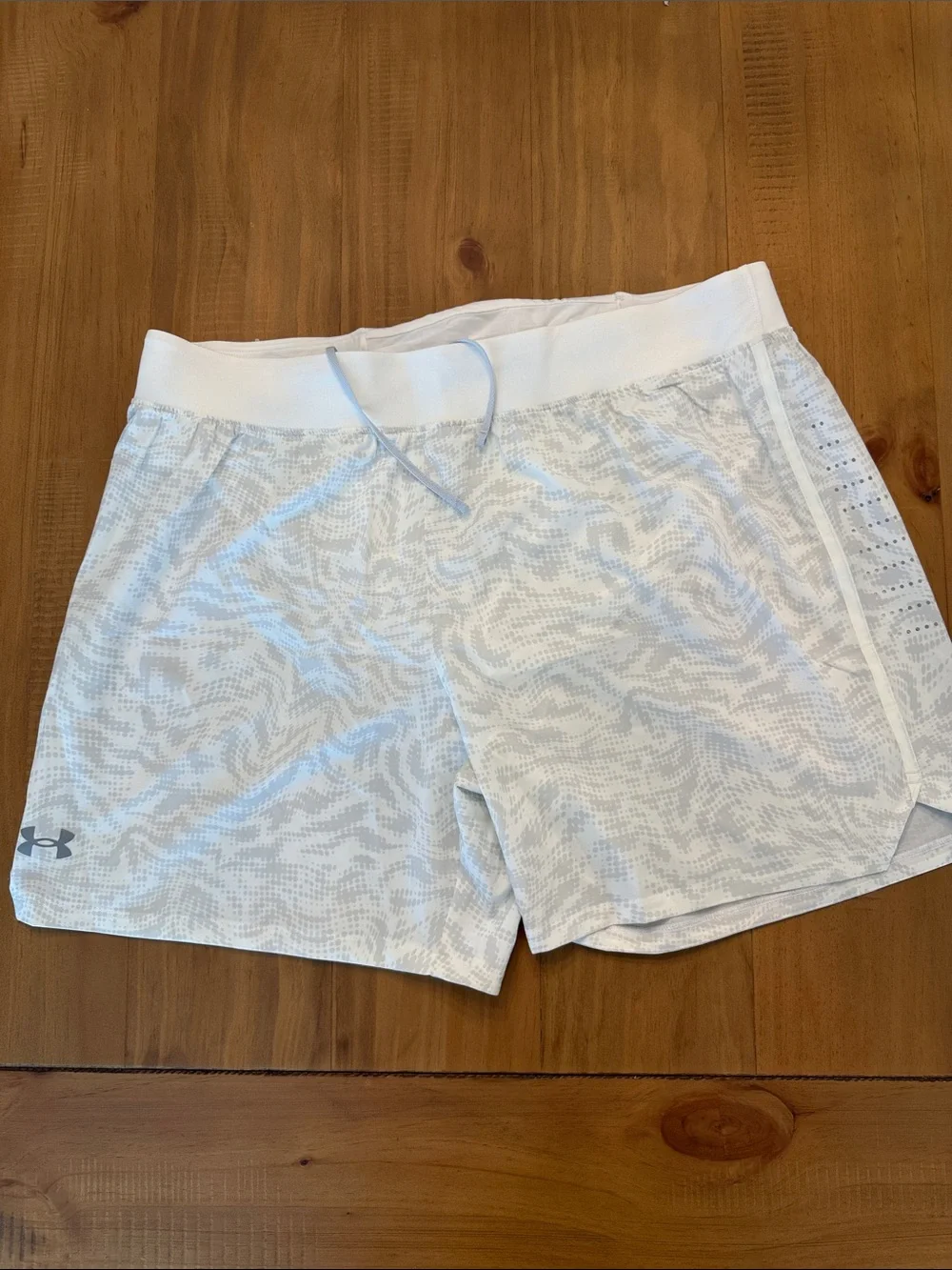 Under Armour Men's  White Lightweight Athletic Shorts