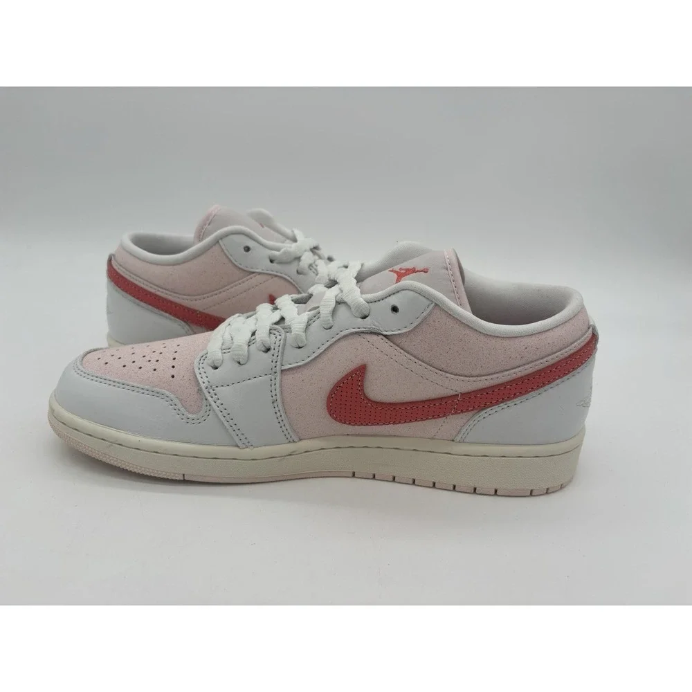 Wmn's 11.5  / Men's 10- Nike Jordan 1 Strawberry Milkshake IB8156-133 No Box Lid