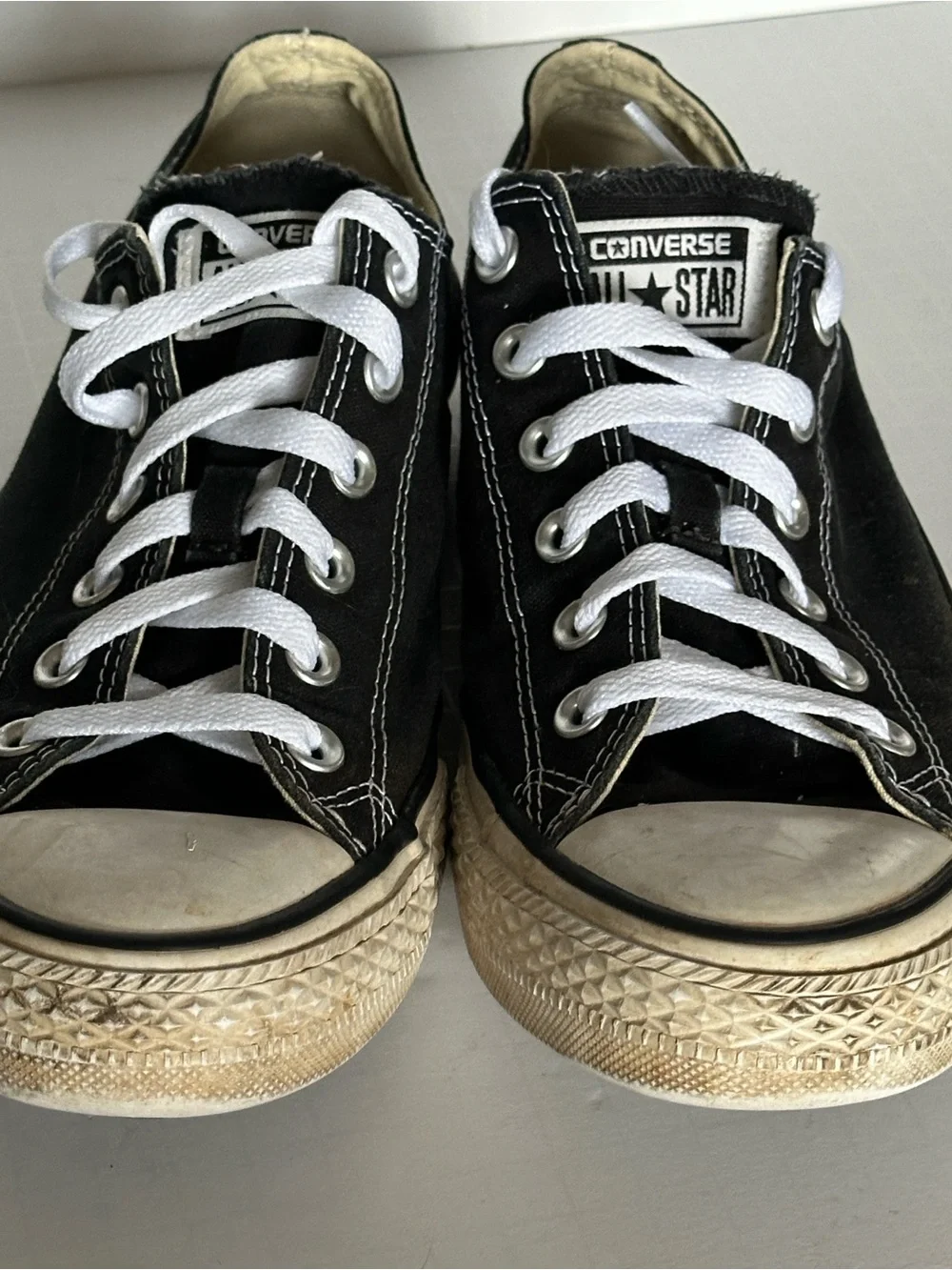 Converse ox low