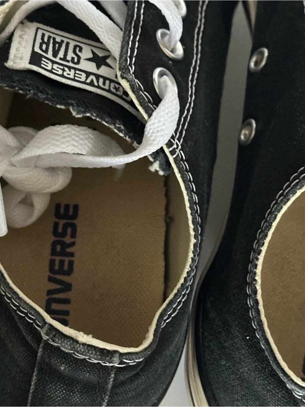 Converse ox low