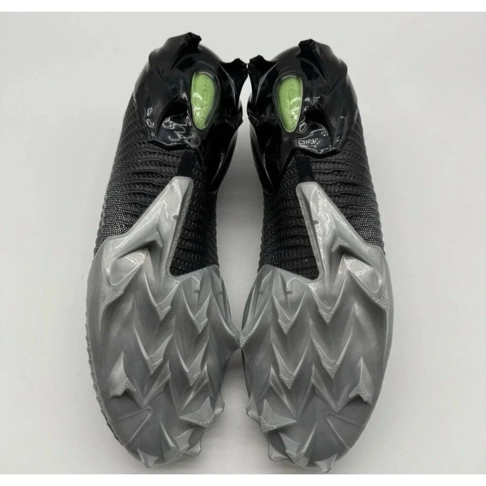 Under Armour Blur Pro Football Cleats Black Gray Silver 3028220-003 Mens Size 10