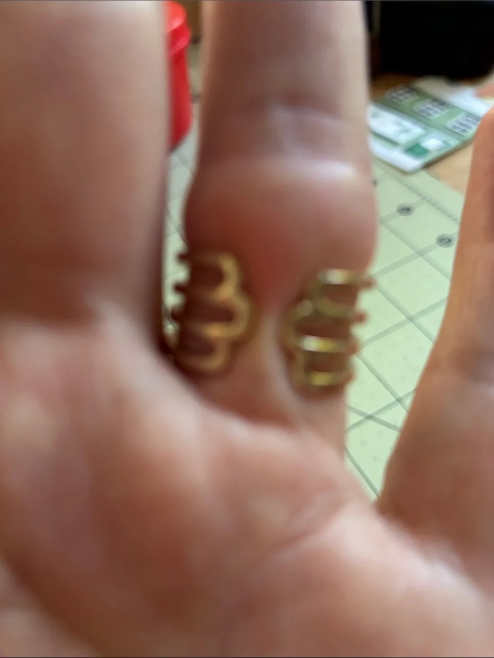N/A gold tone