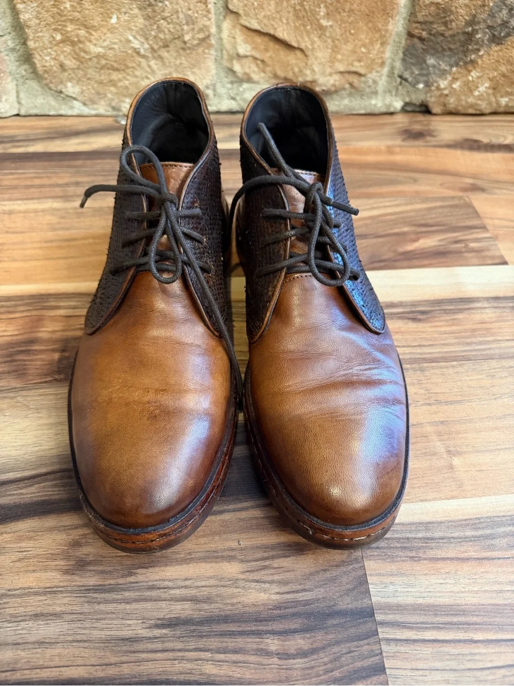 Johnston & Murphy eyelet smooth