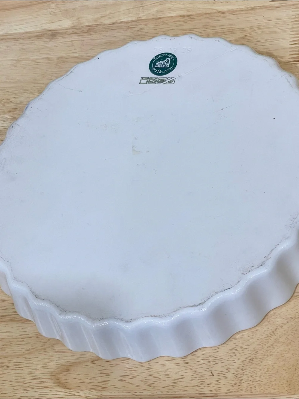 N/A ceramic stamped white
