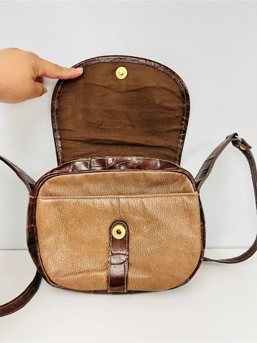 Empress brown textured