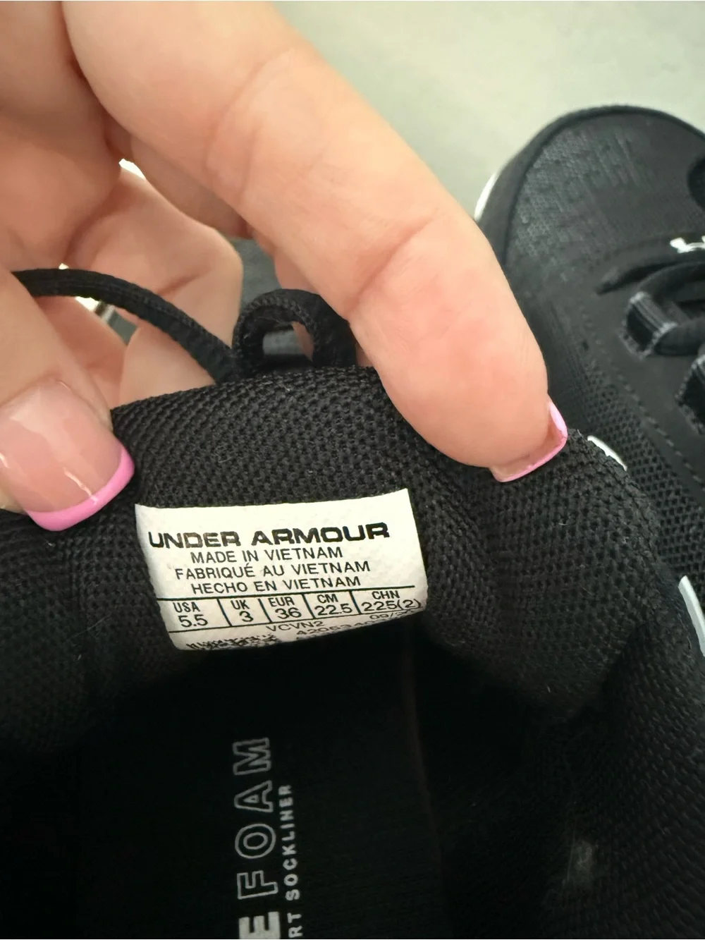 Under Armour lightweight women’s