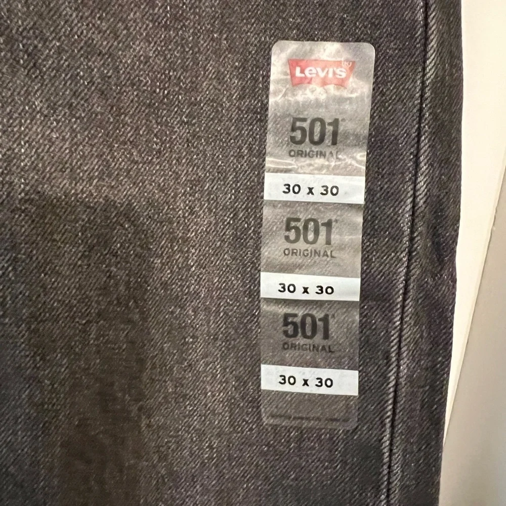 Levis overall new