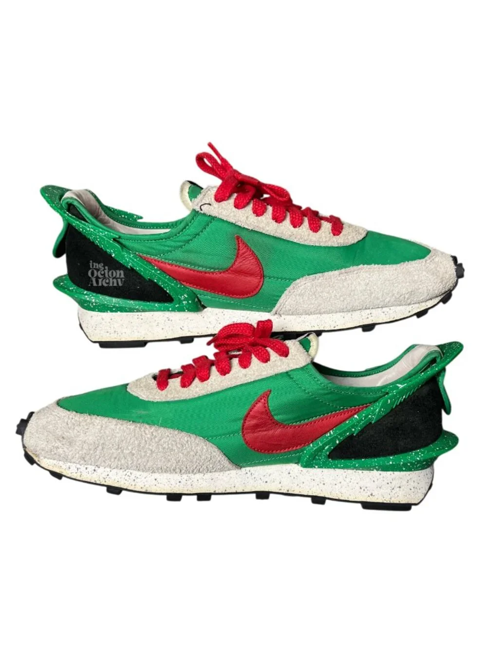 Nike stains sale color