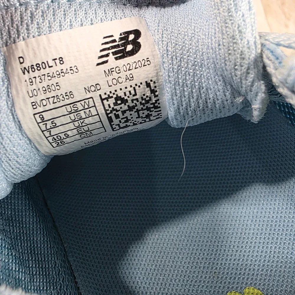 New Balance pop toe