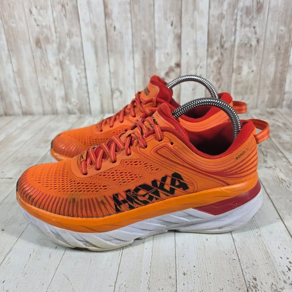 Hoka One One hoka one