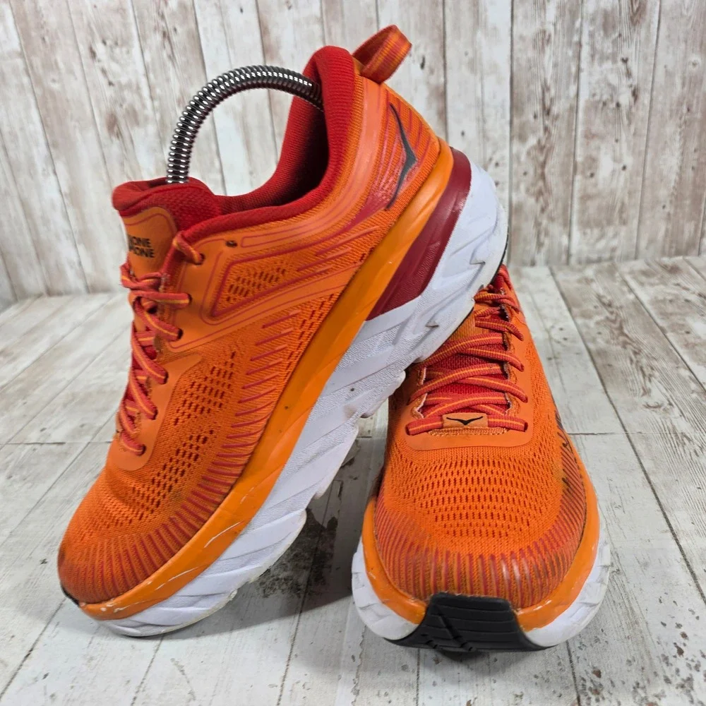 Hoka One One hoka one