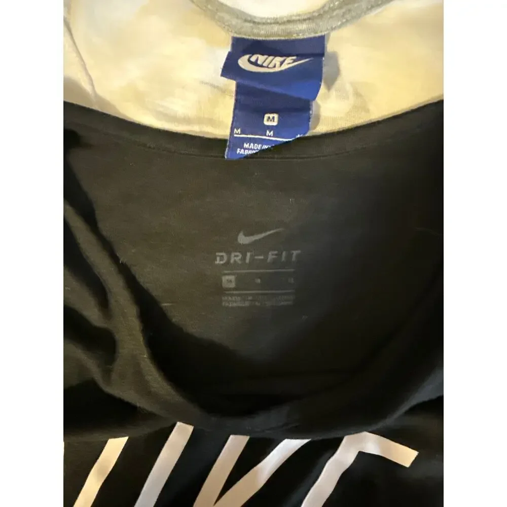 NIKE - bundle of two 2 - size Medium shirts
