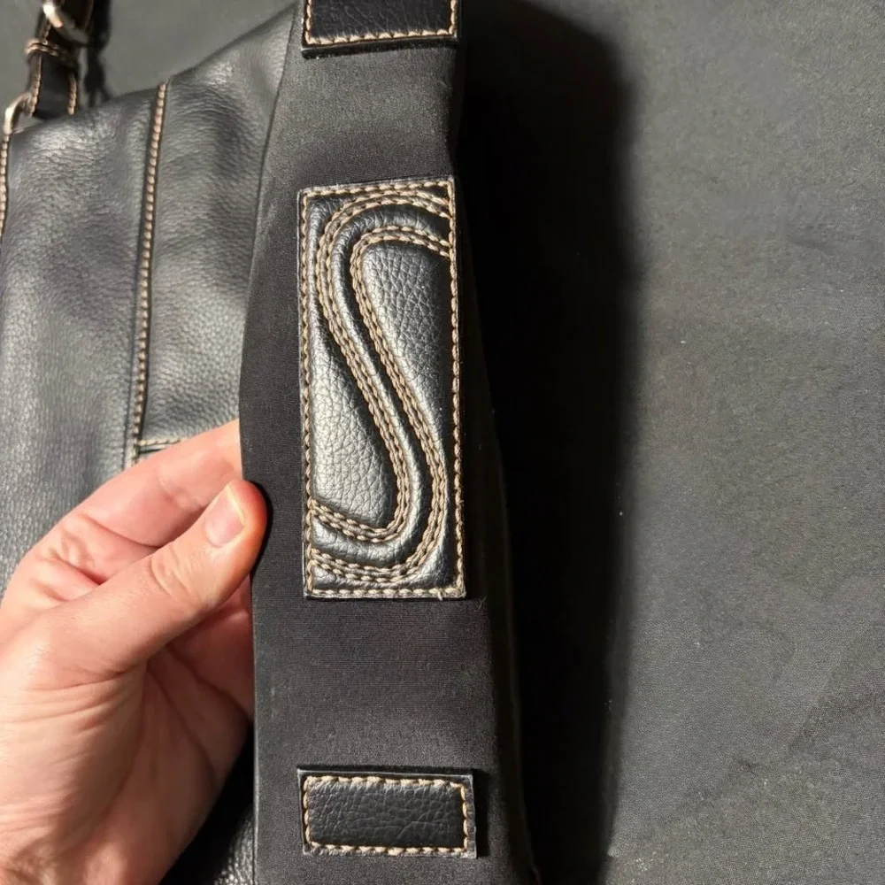 The Sak sak iris