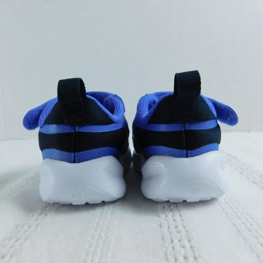 Nike revolution baby