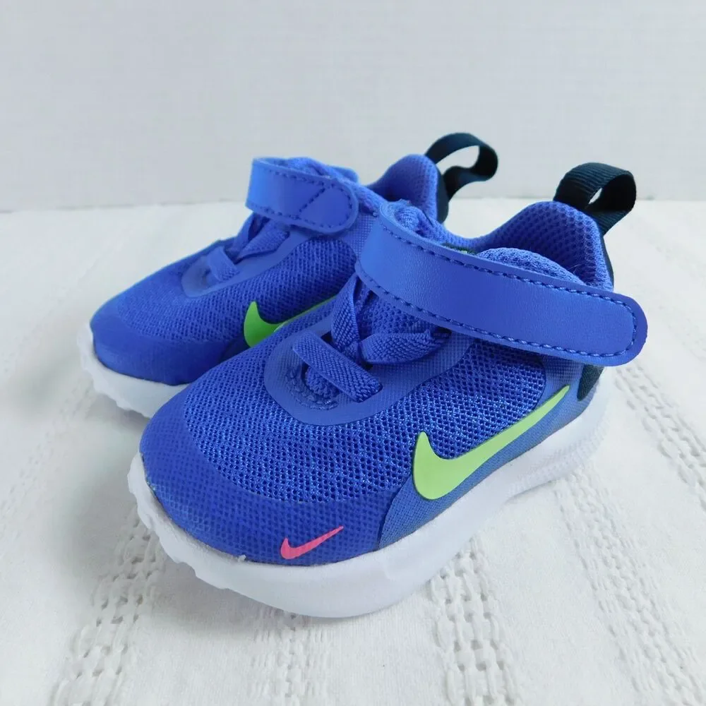 Nike revolution baby