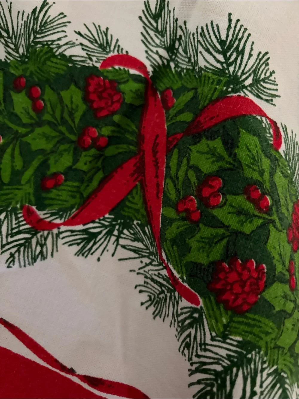 Festive Red & Green Holiday Tree Skirt - Brand Unspecified