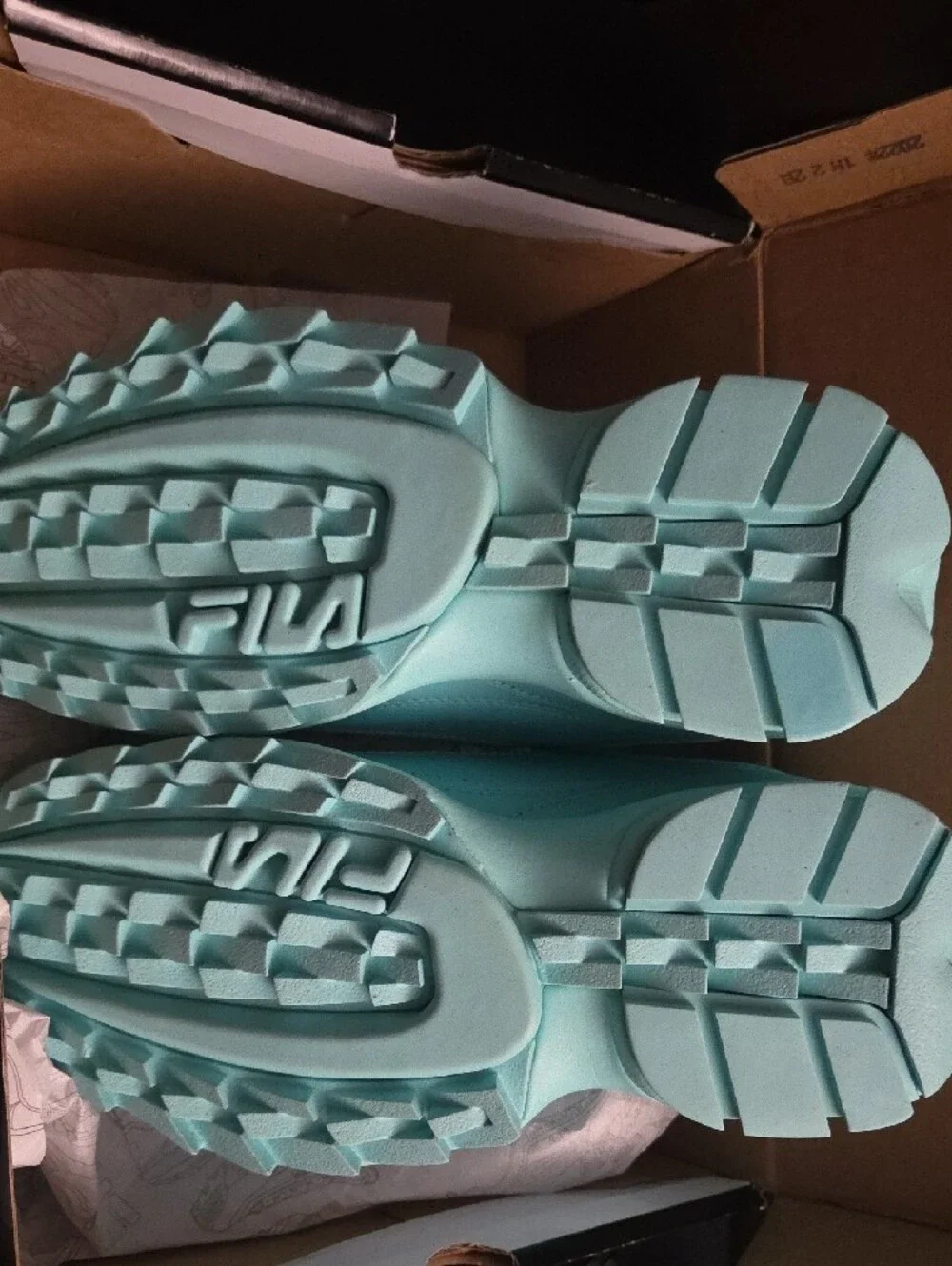 Fila bright aqua