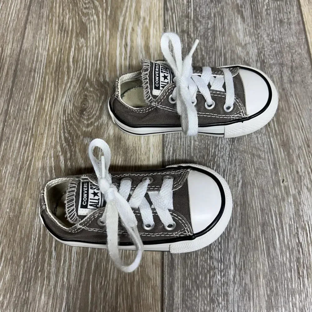 Converse previously owned
