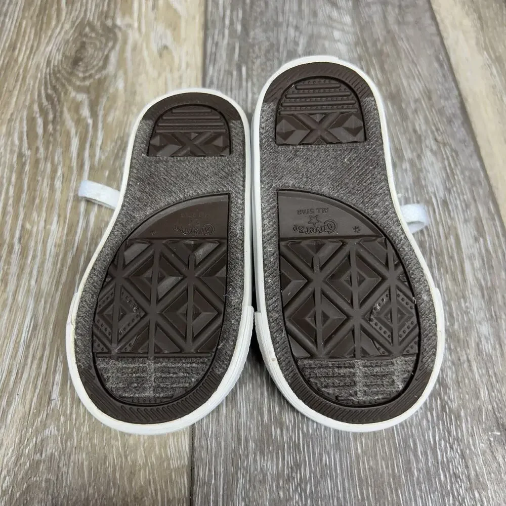 Converse previously owned