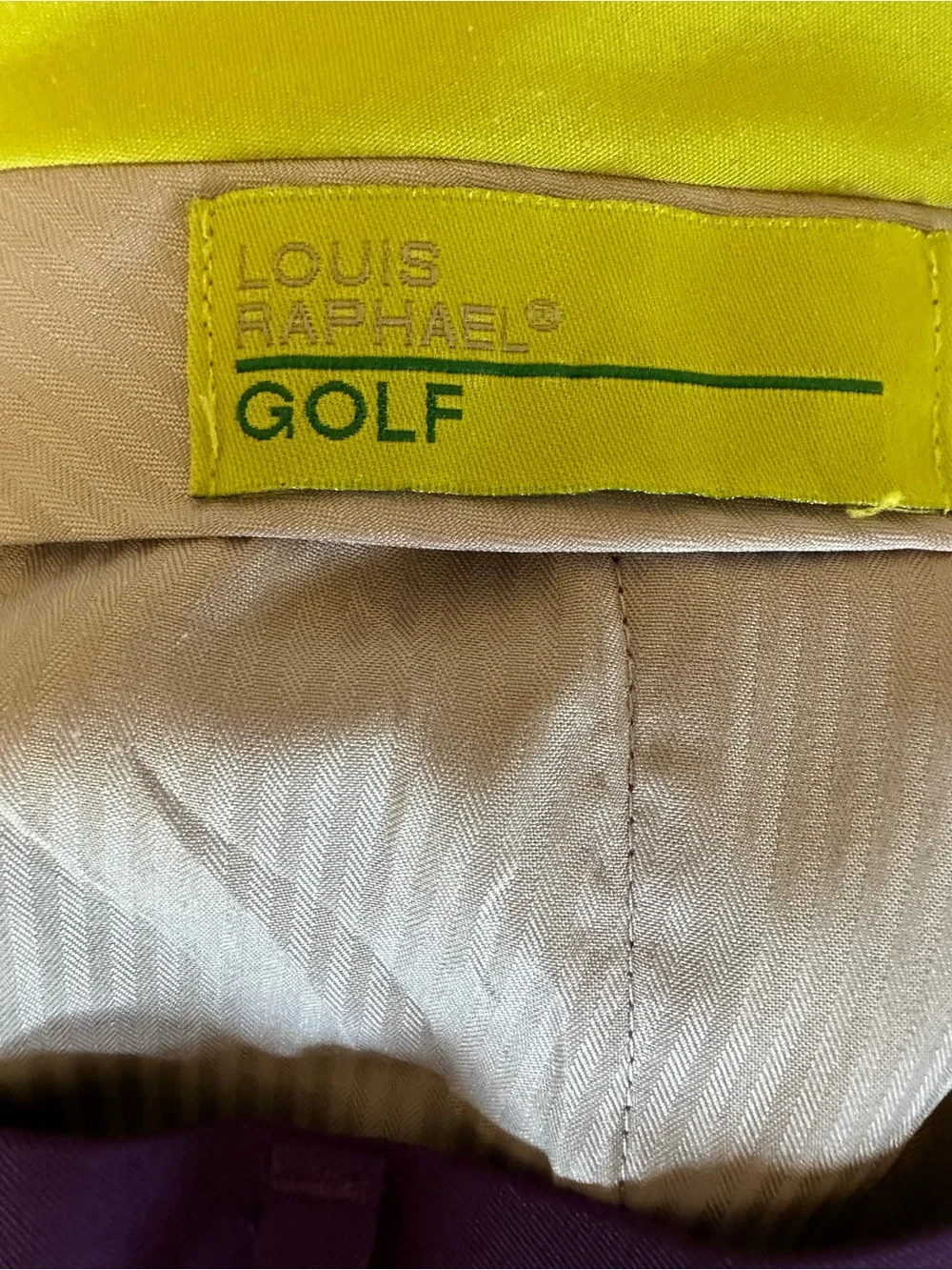 Louis Raphael tailored flat