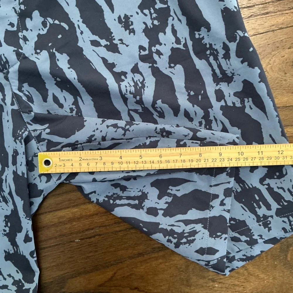 Nike Dri-FIT Golf Shorts Blue Black Abstract Camo Woodgrain Standard Fit 40 Mens