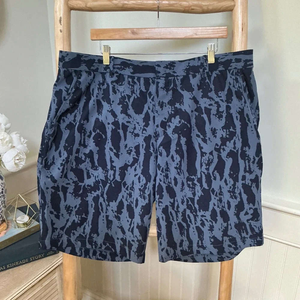 Nike Dri-FIT Golf Shorts Blue Black Abstract Camo Woodgrain Standard Fit 40 Mens