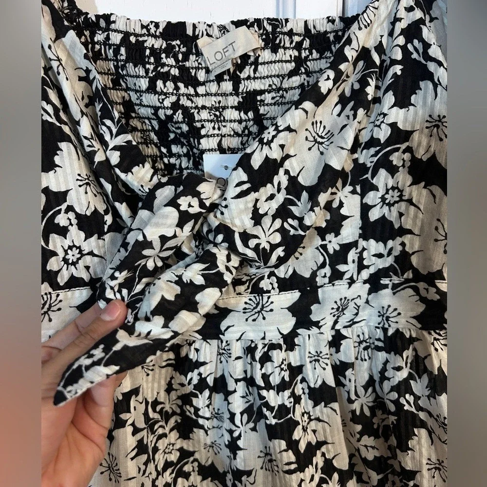 LOFT floral puff