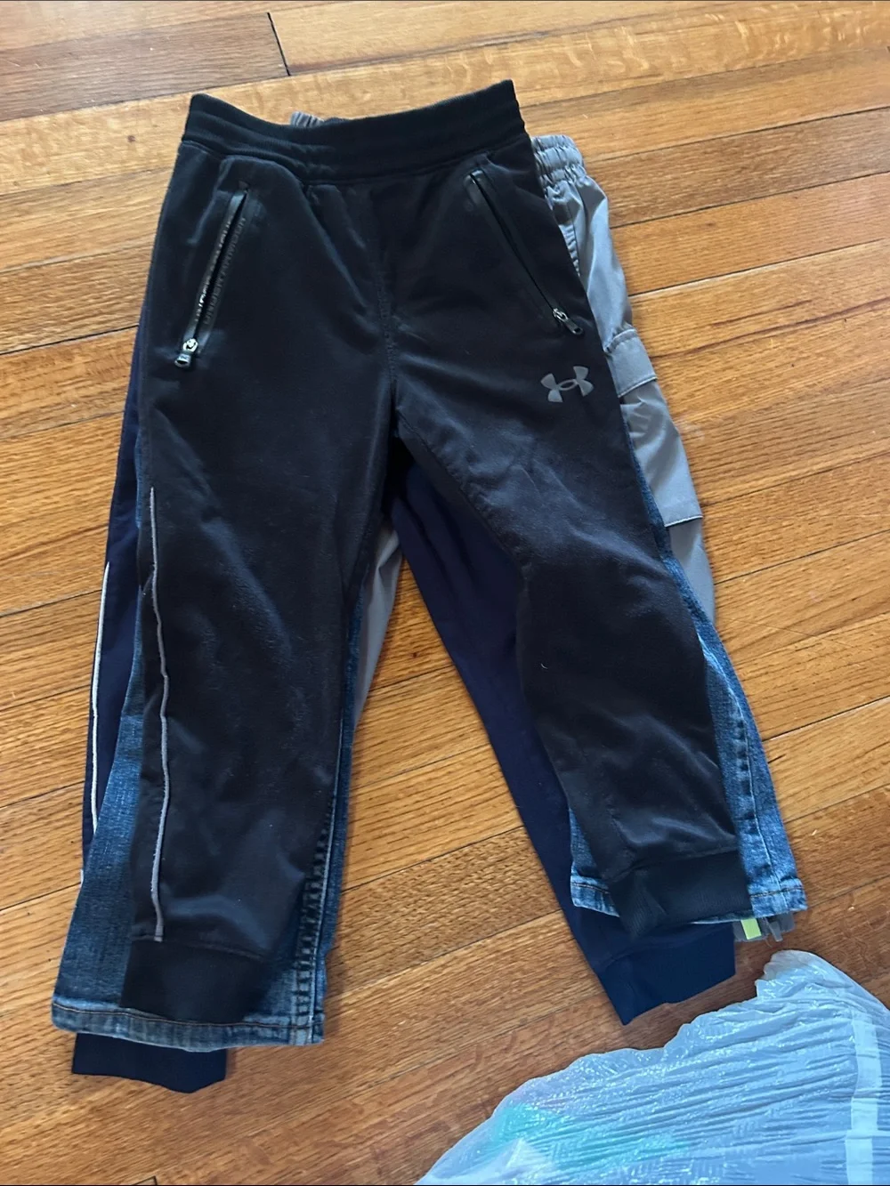 Under Armour pants 2under jeans