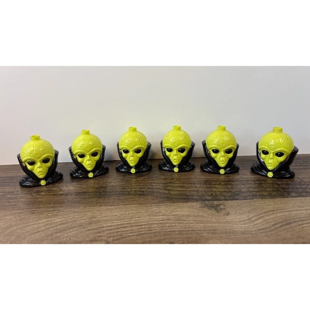 Lot Of 6 Alien Blow Mold String Light Covers Replacement Aliens Space