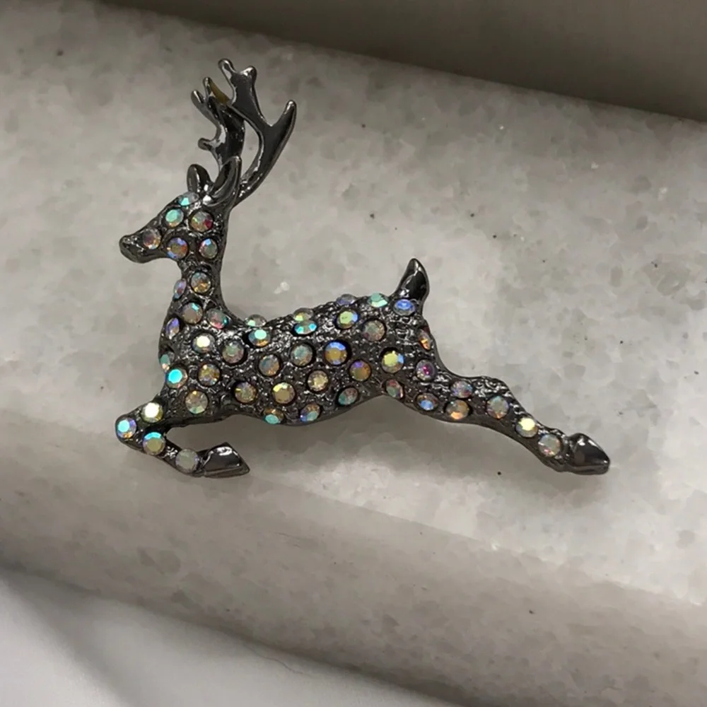 OTC deer brooch, beautiful iridescent rhinestones, 1 1/2 in length