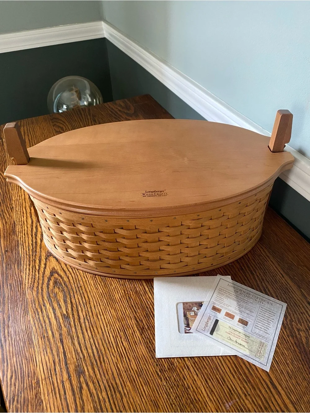 Vintage Longaberger 2004 Collectors Club Family Legacy Basket COA
