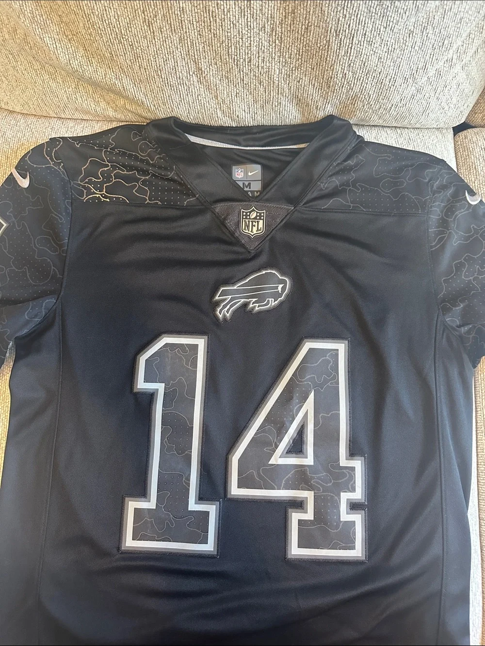 Nike bills jersey