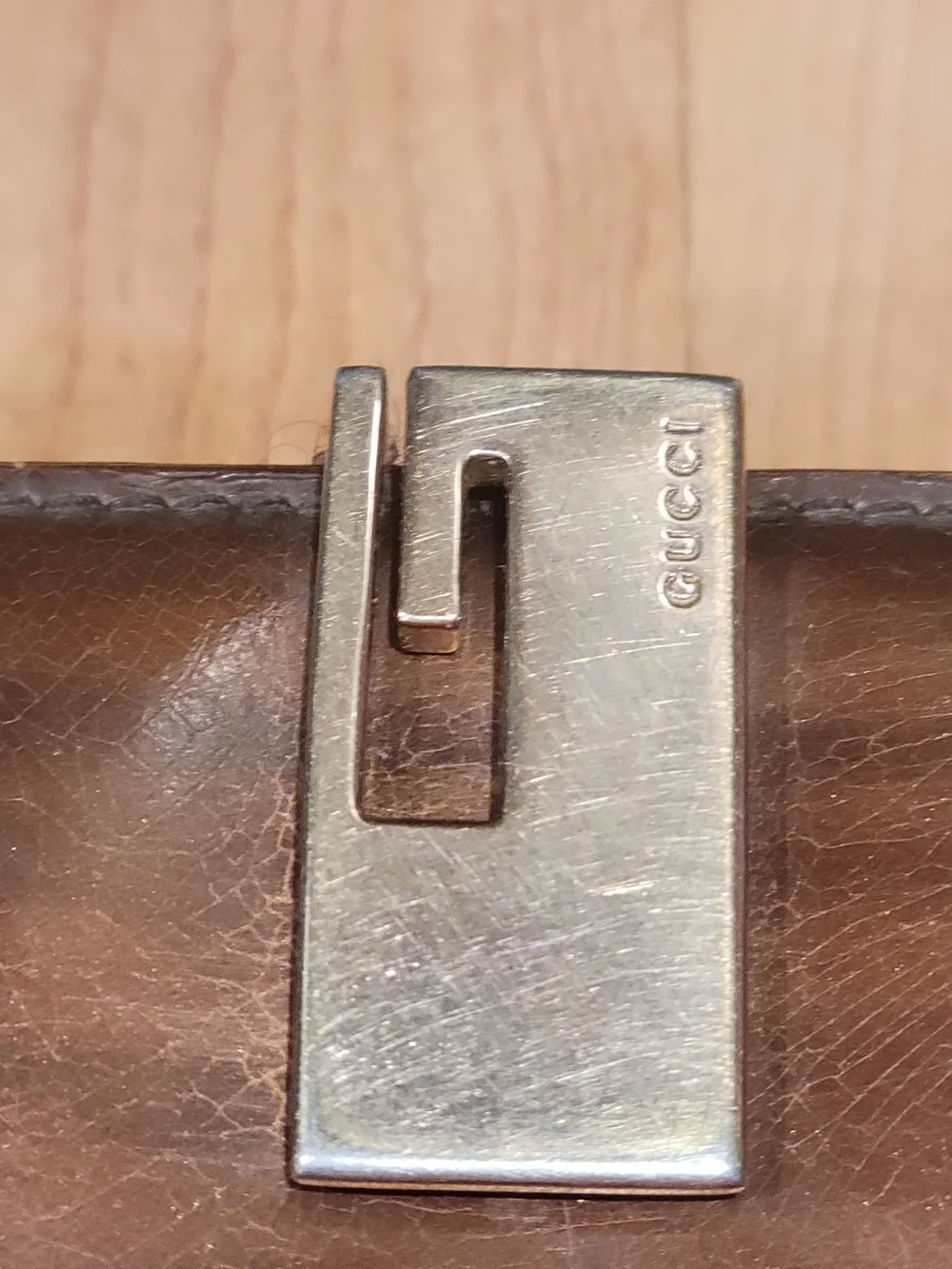 Gucci Brown Long Wallet for Women Solid Logo Clasp Credit Card Slots Clutch