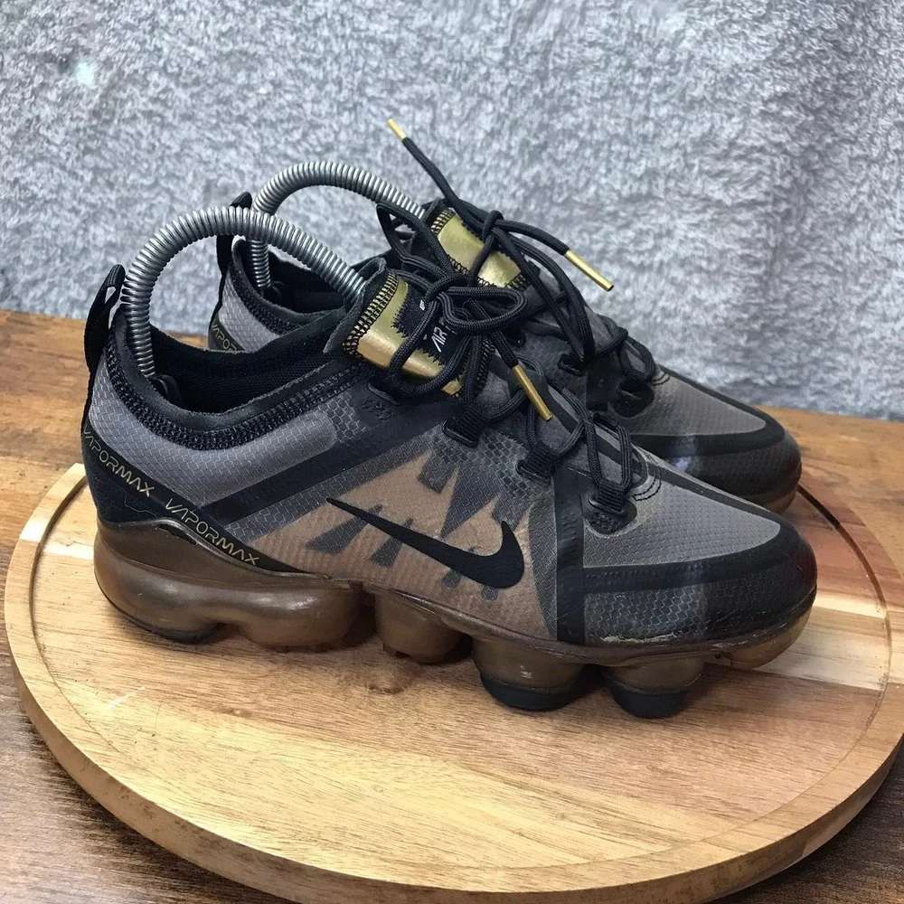 Nike Air Vapormax 2019 Youth 5.5Y Womens 7 Grey Black Gold Running Sneakers