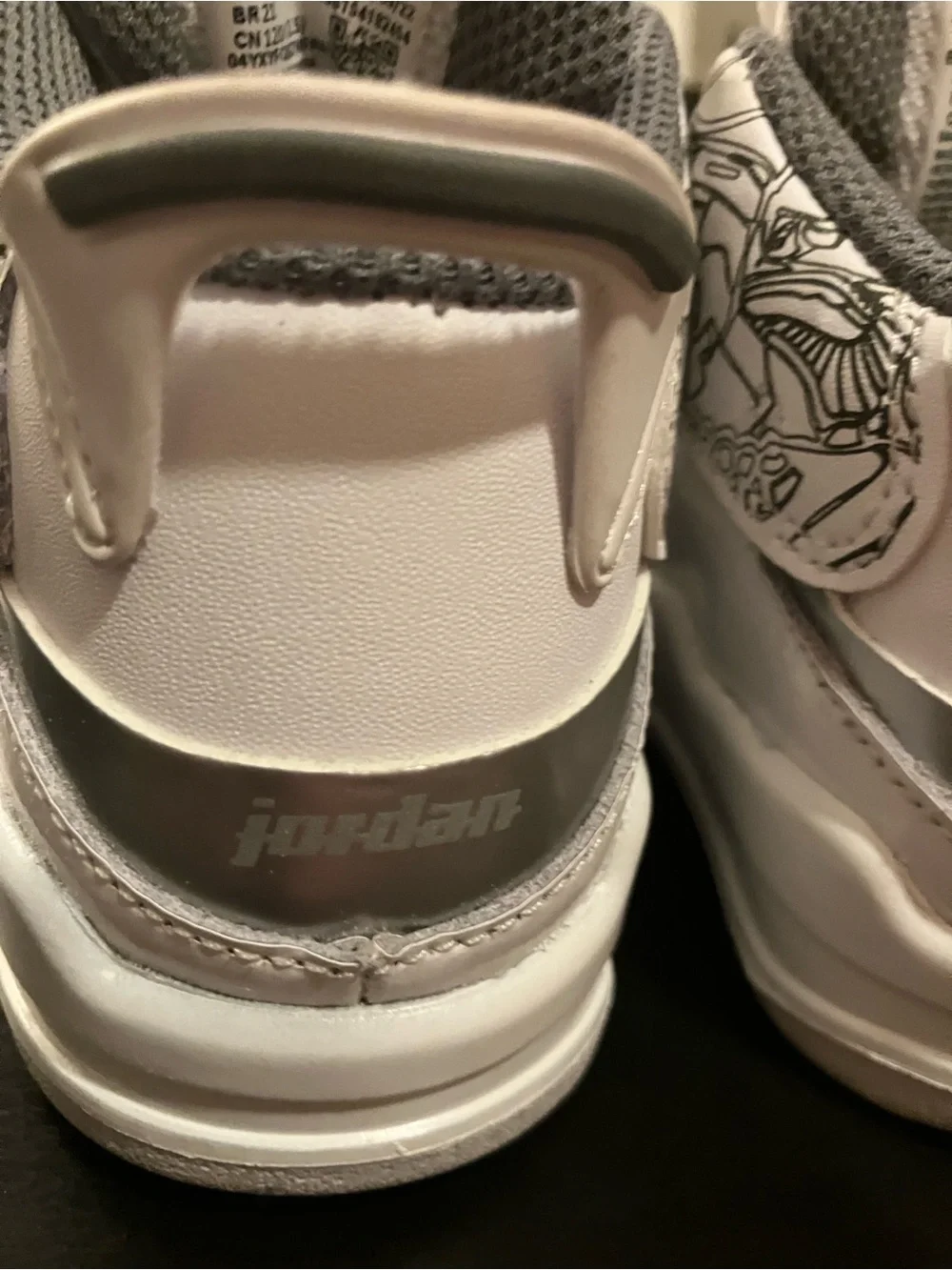Jordan glossy collars classic