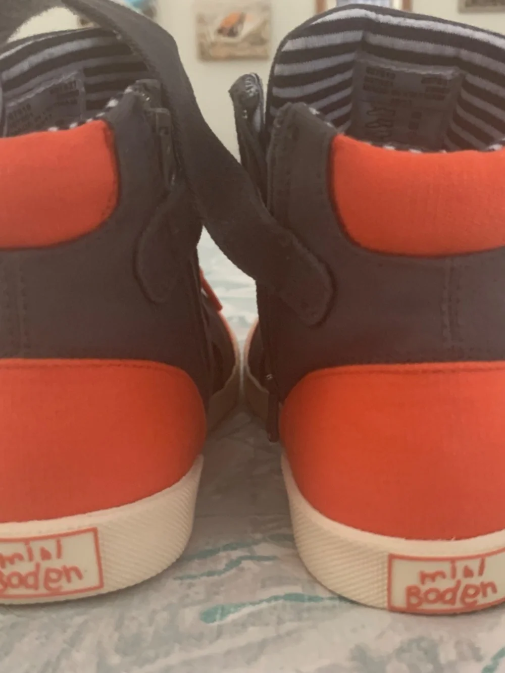 Mini Boden boden brown have
