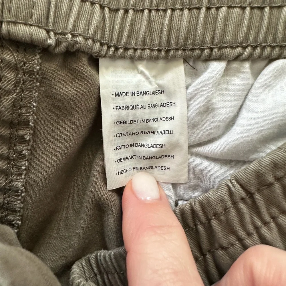 HB By DXL good preowned