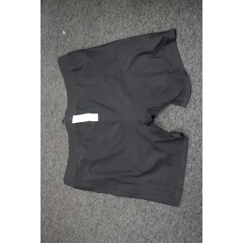Fabletics men’s fundamental