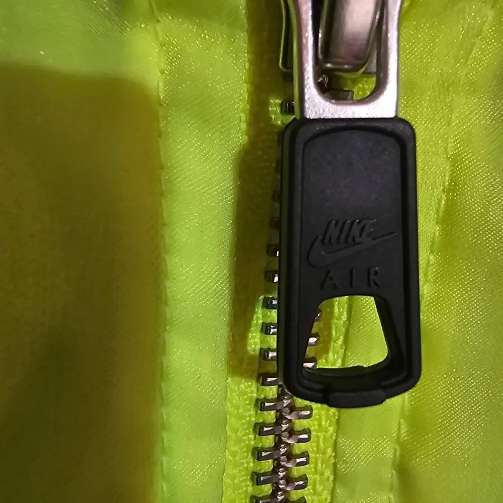 Nike air neon