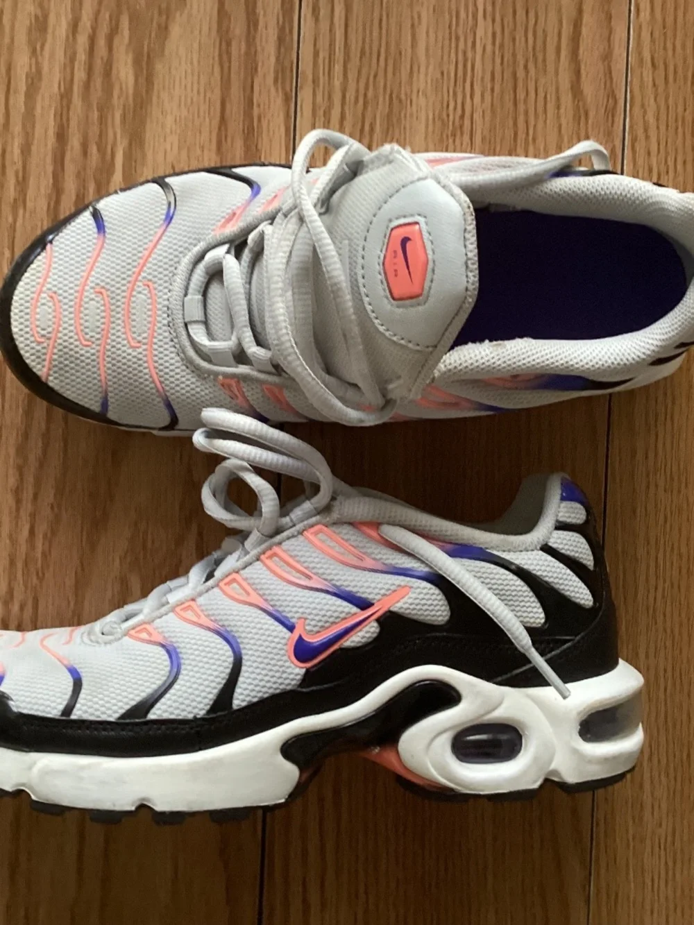 Nike 37 mint
