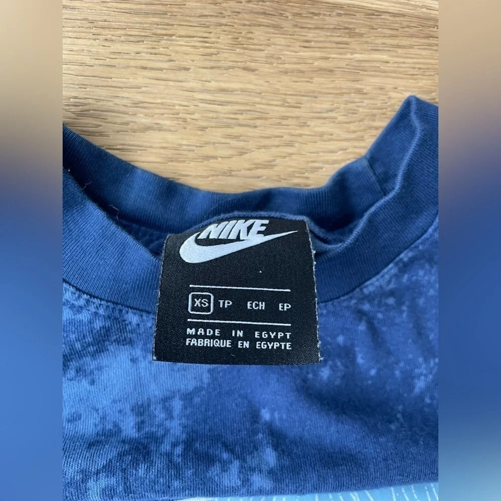 Nike fits oversized