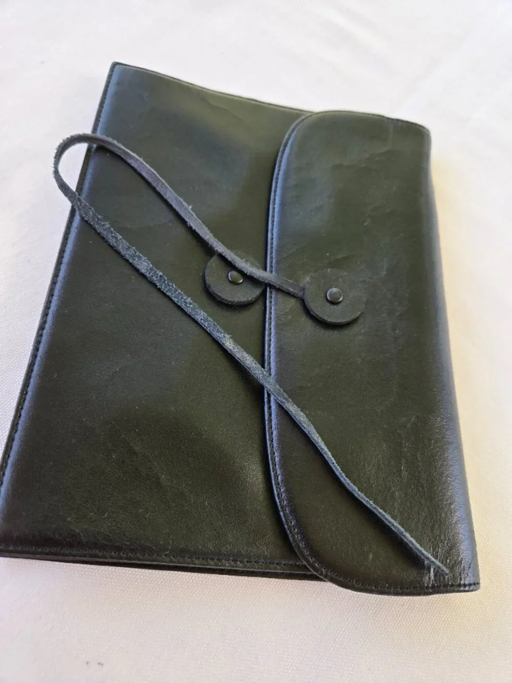 Punctuate brand black