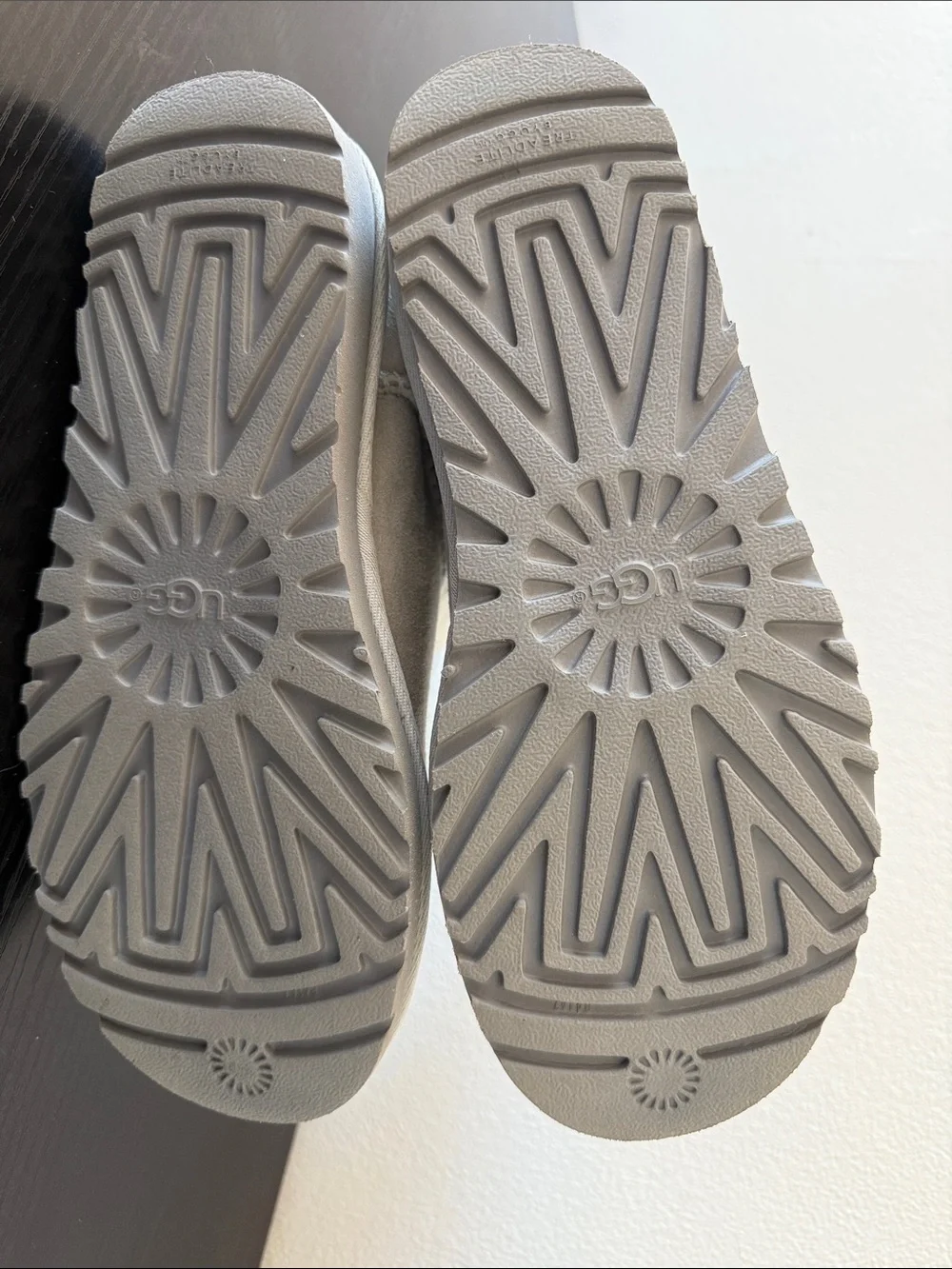 UGG authentic poppy